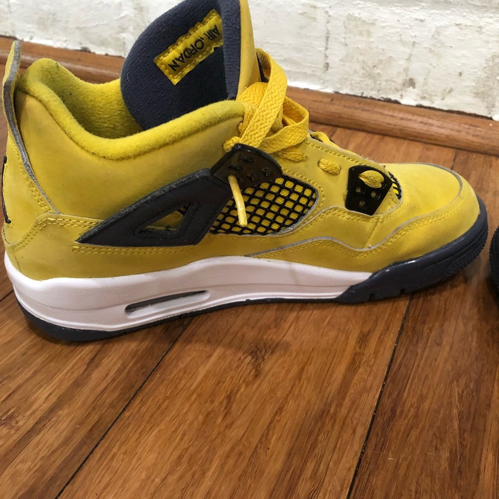 Air Jordan 4 retro